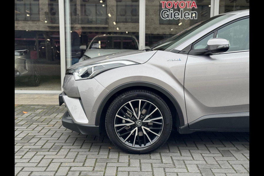 Toyota C-HR 1.8 Hybrid Executive | Stoelverwarming, Navigatie, Keyless, Leer/Stof, 18 Inch