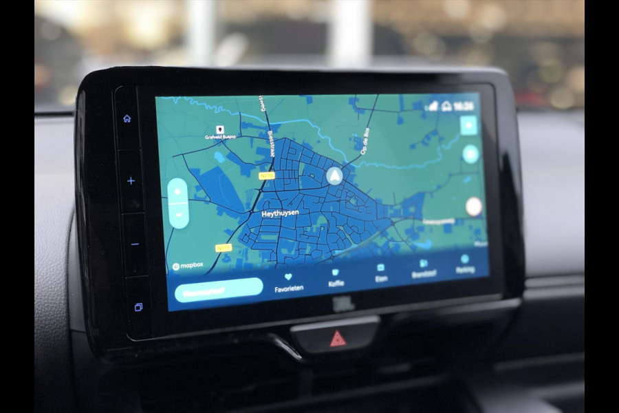 Toyota Yaris 1.5 Hybrid GR Sport | JBL, Dodehoekherkenning, Stoelverwarming, Smart connect, Dynamic Grey, Keyless, CarPlay, Half Leer