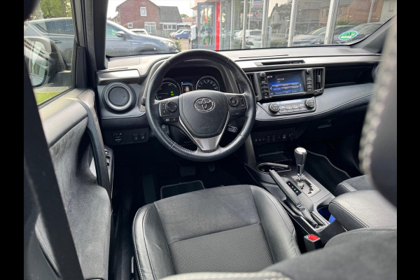 Toyota RAV4 2.5 Hybrid AWD Executive Business | 360 camera, Stoel/stuurverwarming, Adaptive cruise control, Navigatie, 1.650KG trekgewicht