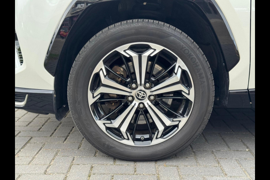 Toyota RAV4 2.5 Plug-in Hybrid AWD Bi-Tone Plus | Head up display, JBL, Leer, Geheugenfunctie, 360 camera, Stuurverwarming, Blind Spot