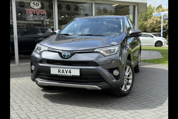 Toyota RAV4 2.5 Hybrid AWD Style | Navigatie, Stoel + Stuurverwarming, Parkeersensoren, Keyless, 18 inch, 1.650KG Trekgewicht, 4X4