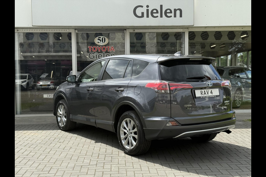 Toyota RAV4 2.5 Hybrid AWD Style | Navigatie, Stoel + Stuurverwarming, Parkeersensoren, Keyless, 18 inch, 1.650KG Trekgewicht, 4X4