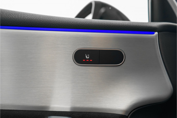 Mercedes-Benz A-Klasse AMG 35 4MATIC Night Pano 360° Nieuwstaat