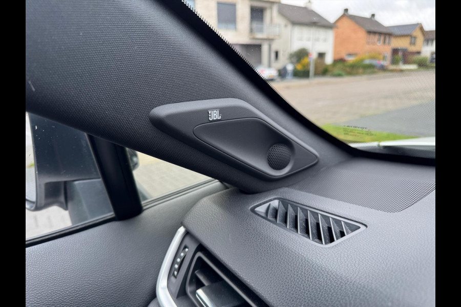 Toyota RAV4 2.5 Plug-in Hybrid AWD Bi-Tone Plus | Trekhaak, Head up display, JBL, Leer, Geheugenfunctie, 360 camera, Stoel+stuurverwarming,