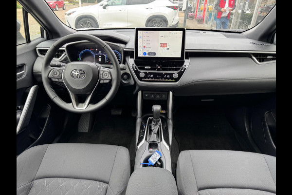 Toyota Corolla Cross 1.8 Hybrid Style | Dodehoekdetectie, Elektrische achterklep, Stoel + stuurverwarming, 18 inch, Apple carplay/Android auto
