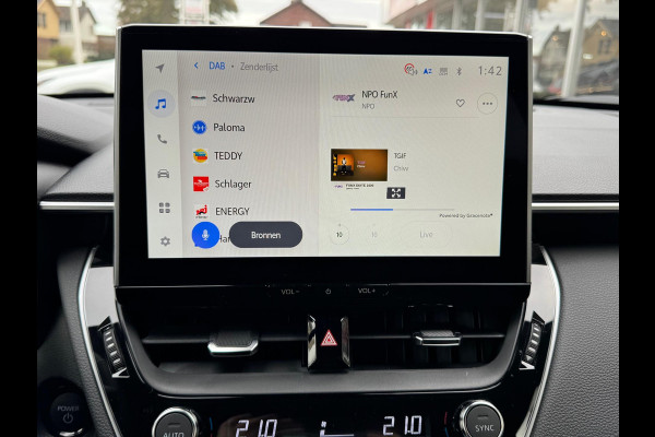 Toyota Corolla Cross 1.8 Hybrid Style | Dodehoekdetectie, Elektrische achterklep, Stoel + stuurverwarming, 18 inch, Apple carplay/Android auto