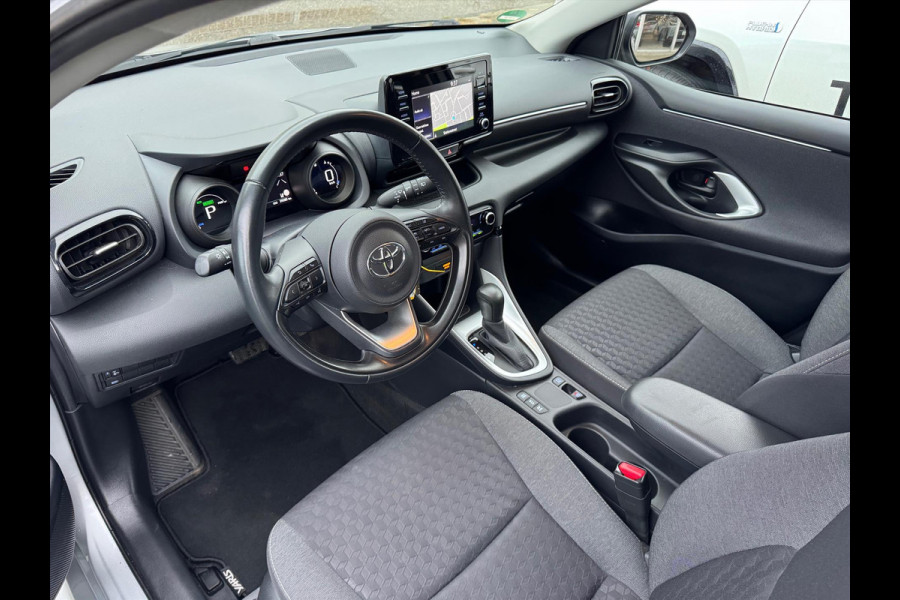 Toyota Yaris 1.5 Hybrid Dynamic | 16 inch, LED, Apple CarPlay/Android Auto, parkeercamera, Climate control, Adaptive cruise control