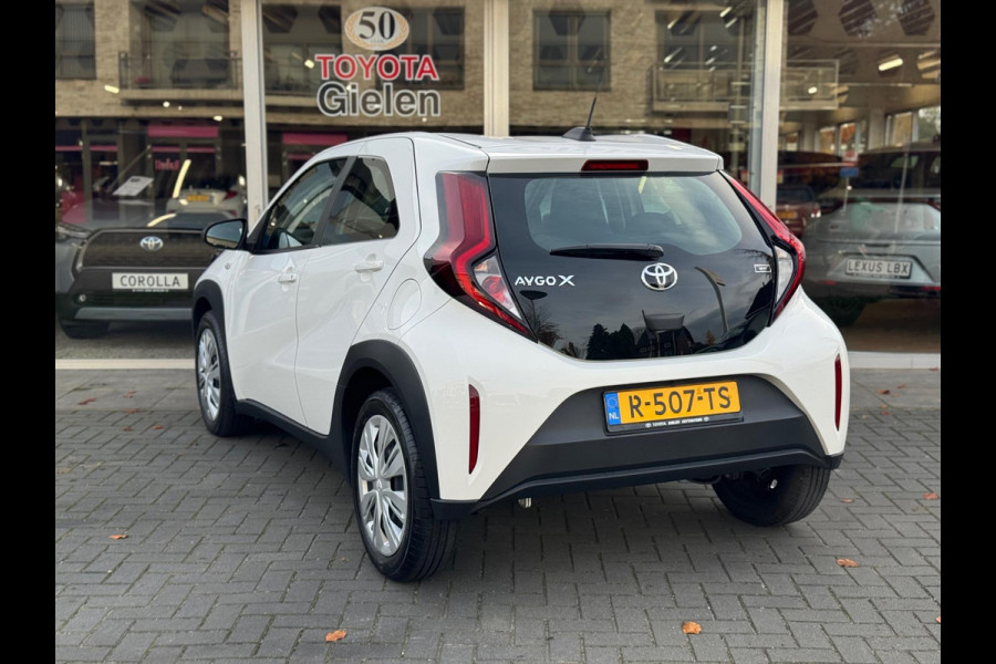 Toyota Aygo X 1.0 VVT-i MT Play | Eerste eigenaar, Apple CarPlay/Android auto, Airco, Parkeercamera, Adaptive cruise control