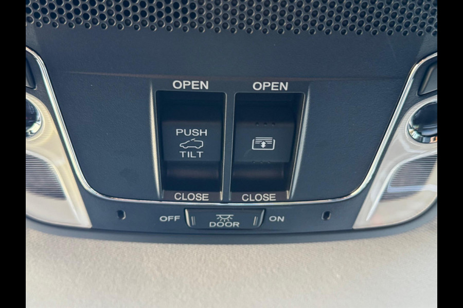 Honda HR-V 1.5 i-VTEC CVT Executive | Eerste eigenaar, Trekhaak, Panoramadak, LED, Stoelverwarming, DAB, Parkeersensoren