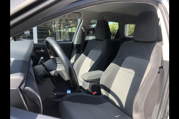 Toyota Auris Touring Sports 1.8 Hybrid Black Edition Go | Trekhaak, Parkeersensoren, Navigatie, Keyless, Safety Sense, Camera