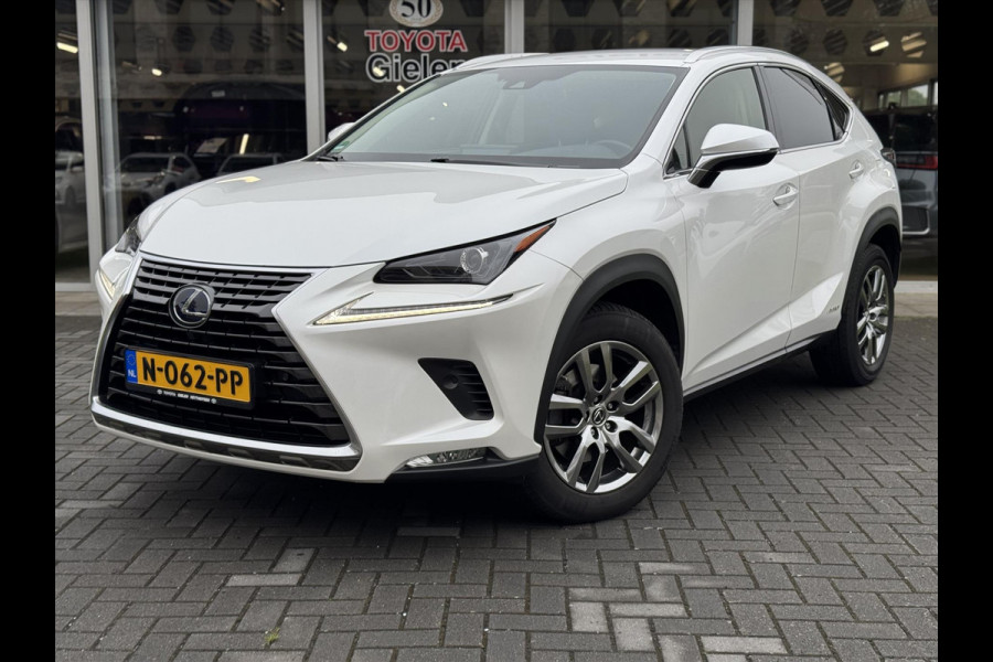 Lexus NX 300h AWD Luxury Line | Groot Scherm, Adaptive cruise control, Leer, Stoelverwarming, Parkeersensoren, Elektrische achterklep, 18