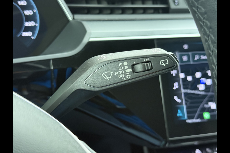 Audi e-tron 55 Quattro 95kWh Leer Trekhaak Navi Ecc Cruise Control Pdc Edition SOH 93% Elek.Achterklep Stoelverwarming Lmv 20" Led DAB 1e Eigenaar Origineel Nederlandse Auto 664Nm koppel 1800kg trekvermogen