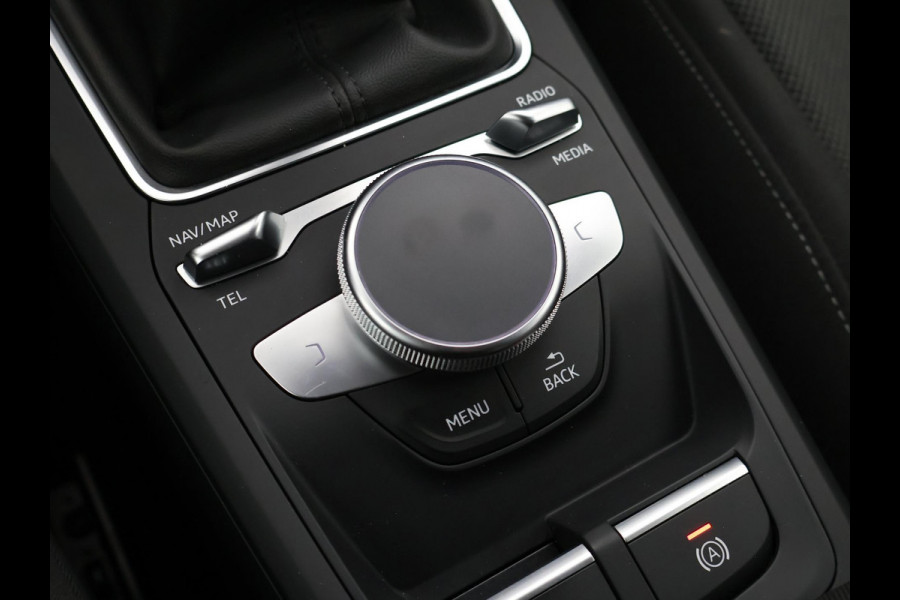 Audi Q2 35 TFSI 1.5T 4-CIL. 150 PK + DIGITALE COCKPIT TREKHAAK | CAMERA | CARPLAY | 18 INCH