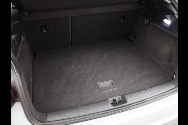 Audi Q2 35 TFSI 1.5T 4-CIL. 150 PK + DIGITALE COCKPIT TREKHAAK | CAMERA | CARPLAY | 18 INCH