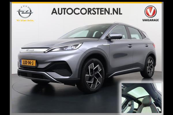 BYD ATTO 3 62kWh Design SOH 98% Pano-dak Leer+Elektr.Verst. Warmtepomp Adaptieve Cruise 360°Camera Apple Carplay Android Auto Elektr.Achter Verkeersbord detectie WiFi DAB Led Rijstrooksensor Keyless Smartphone Entry Fabrieksgarantie tot 13-12-2028/150.000km Garantie op de LFP Accu tot 12-12-2030/200.000km €44.000,- Nieuw!