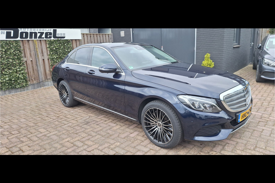 Mercedes-Benz C-Klasse 400 4MATIC Premium Plus PANORAMADAK , 360 CAMERA