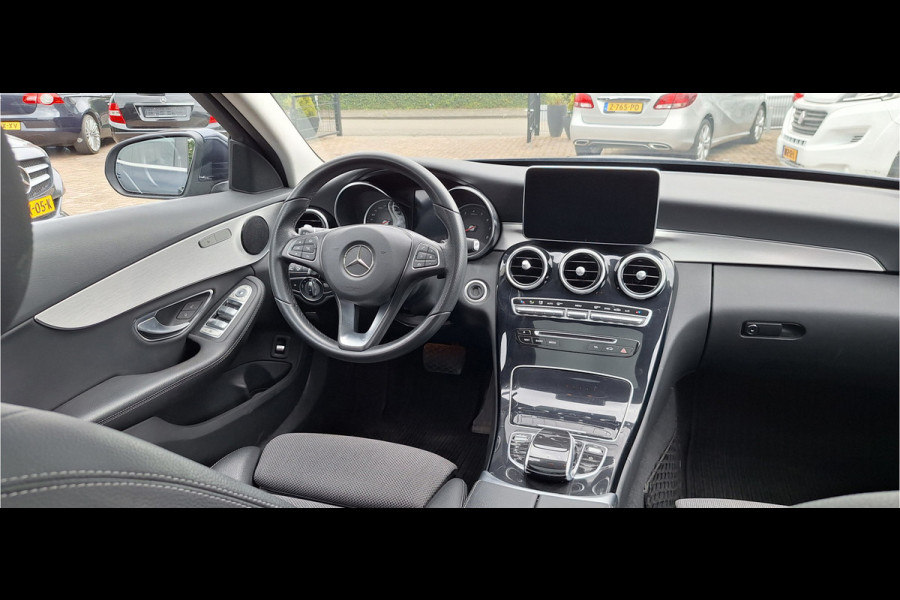 Mercedes-Benz C-Klasse 400 4MATIC Premium Plus PANORAMADAK , 360 CAMERA