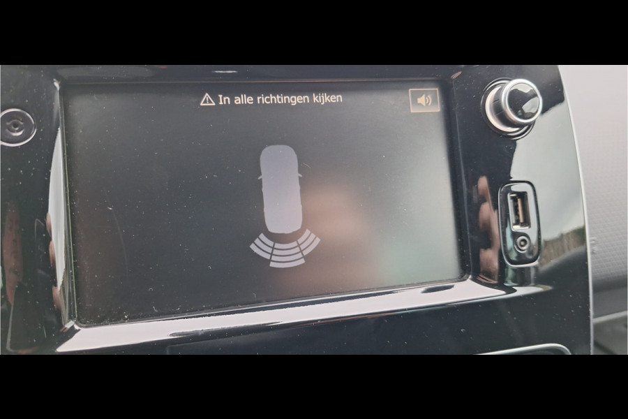 Renault Clio 0.9 TCE LIMITED / NAVIGATIE / Airco / BLEUTOOTH