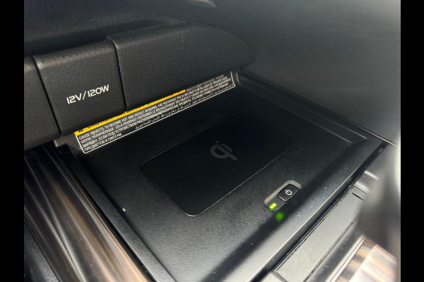 Toyota Camry 2.5 Hybrid Executive | Leer, Stoelverwarming, Elektrische achterklep, Dodehoekherkenning, Parkeersensoren, 18 inch, Keyless