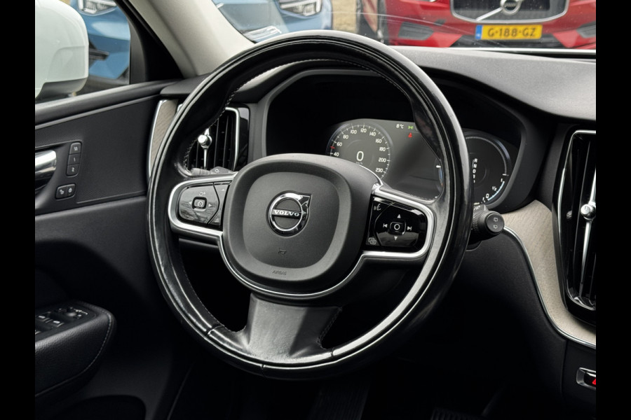 Volvo XC60 T8 AWD 408PK Plug-in Hybrid Inscription | ACC | BLIS | Trekhaak | 21" | Leer | Polestar |