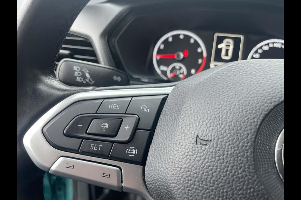 Volkswagen T-Cross 1.0 TSI Life / CarPlay