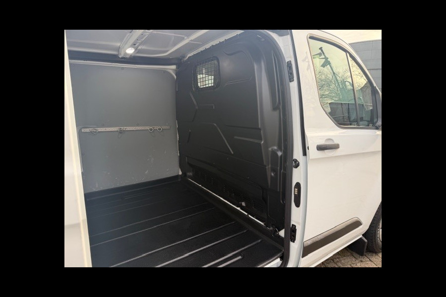 Ford Transit Custom 300 2.0 TDCI L2H1 Trend AIRCO I PDC I 3-ZITS I 1e EIGENAAR I COMPLETE ONDERHOUDSHISTORIE