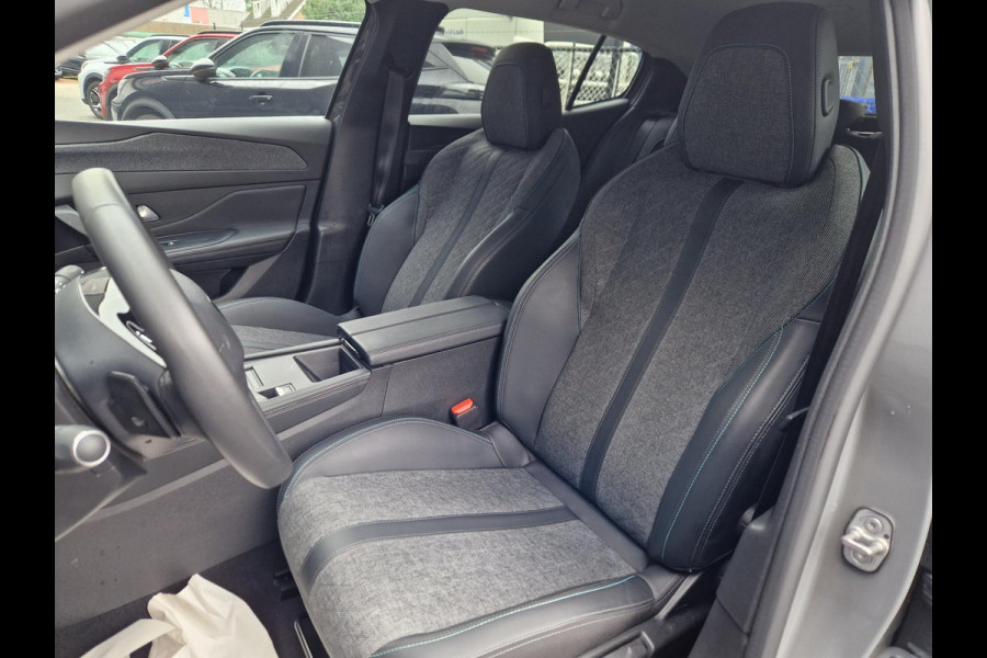 Peugeot 408 1.2 Allure 130PK EAT8 /Adap. Cruise /1e eigenaar