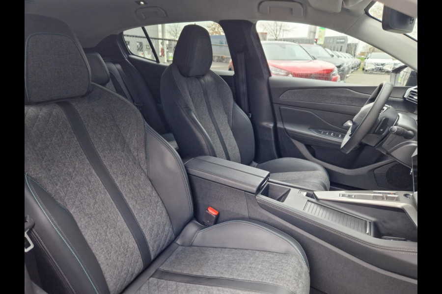 Peugeot 408 1.2 Allure 130PK EAT8 /Adap. Cruise /1e eigenaar