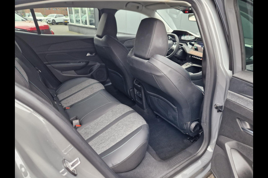 Peugeot 408 1.2 Allure 130PK EAT8 /Adap. Cruise /1e eigenaar