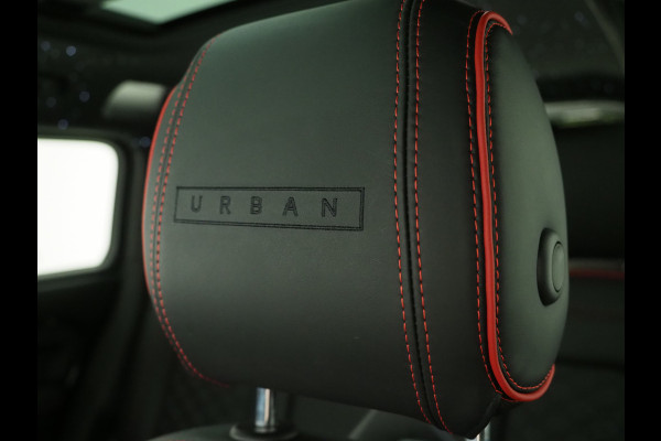 Land Rover Defender 110 2.0 P400e 110 X-Dynamic Urban | Panoramadak | Sterrenhemel | Meridian | Luchtvering | Trekhaak | 360