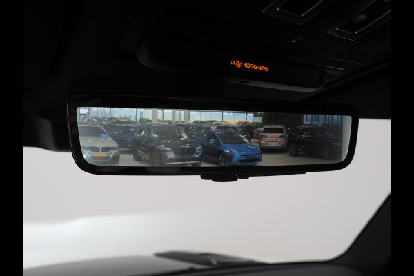 Land Rover Defender 110 2.0 P400e 110 X-Dynamic Urban | Panoramadak | Sterrenhemel | Meridian | Luchtvering | Trekhaak | 360