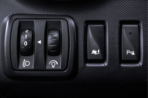 Renault Trafic 2.0 dCi L2H1 146 PK Automaat Schuifdeur L+R | Euro 6 | Cruise | Airco | | LED