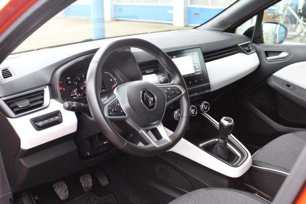 Renault Clio 1.0 TCe 90 Techno | Stoel + Stuurverwarming | Climate Control | Cruise Control | Navigatie | Lichtmetalen Velgen | Parkeersensoren Achter |