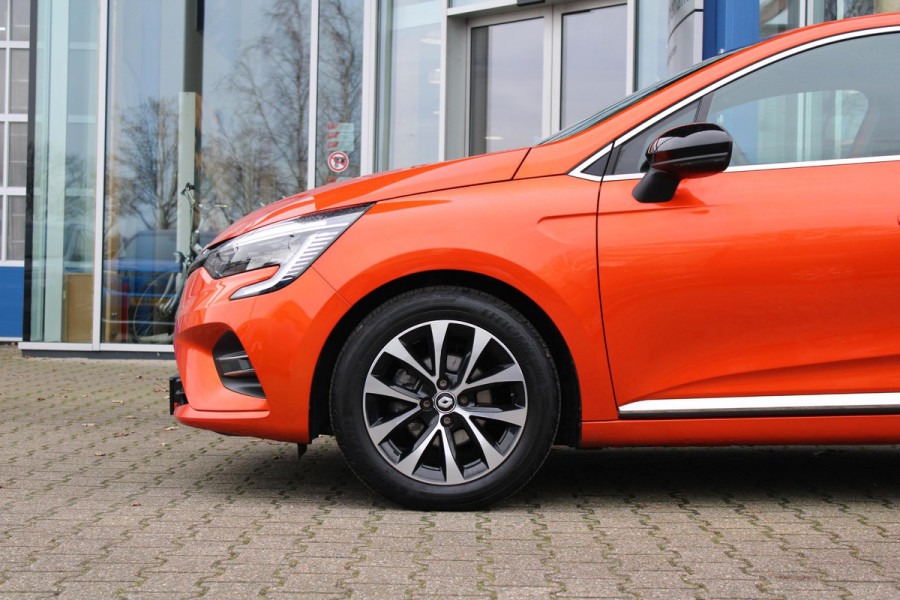 Renault Clio 1.0 TCe 90 Techno | Stoel + Stuurverwarming | Climate Control | Cruise Control | Navigatie | Lichtmetalen Velgen | Parkeersensoren Achter |