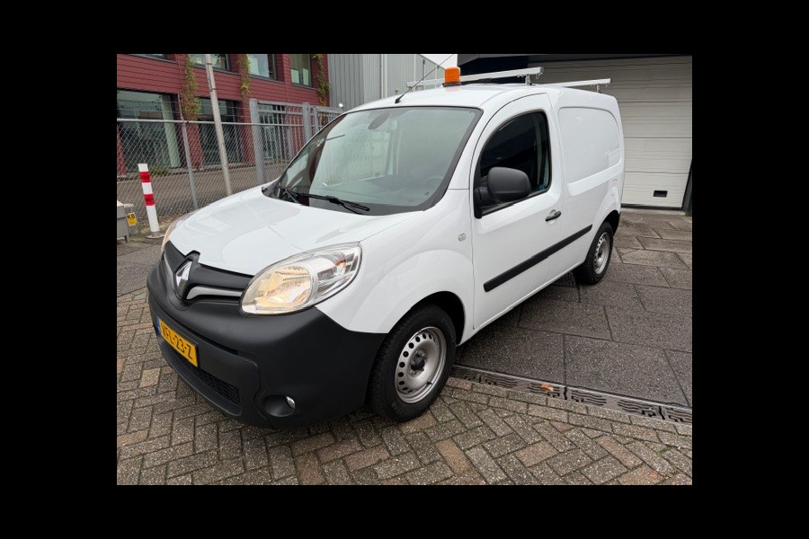 Renault Kangoo 1.5 Blue dCi 95 Comfort AIRCO I NAVI I CAMERA I TREKHAAK I IMPERIAAL I 1e EIGENAAR I COMPLETE ONDERHOUDSHISTORIE
