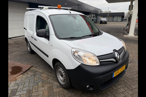 Renault Kangoo 1.5 Blue dCi 95 Comfort AIRCO I NAVI I CAMERA I TREKHAAK I IMPERIAAL I 1e EIGENAAR I COMPLETE ONDERHOUDSHISTORIE