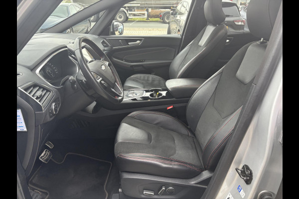 Ford S-Max 2.0 Ecoblue Bi-Turbo ST-Line 240pk | Panoramadak | Full LED | Adaptieve Cruise | Stoelverwarming | Trekhaak | Voorruit verwarming |