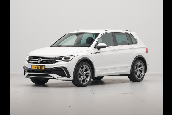 Volkswagen Tiguan 1.5 TSI 150pk DSG R-Line Business Trekhaak Navigatie Camera Pdc Acc Carplay 10