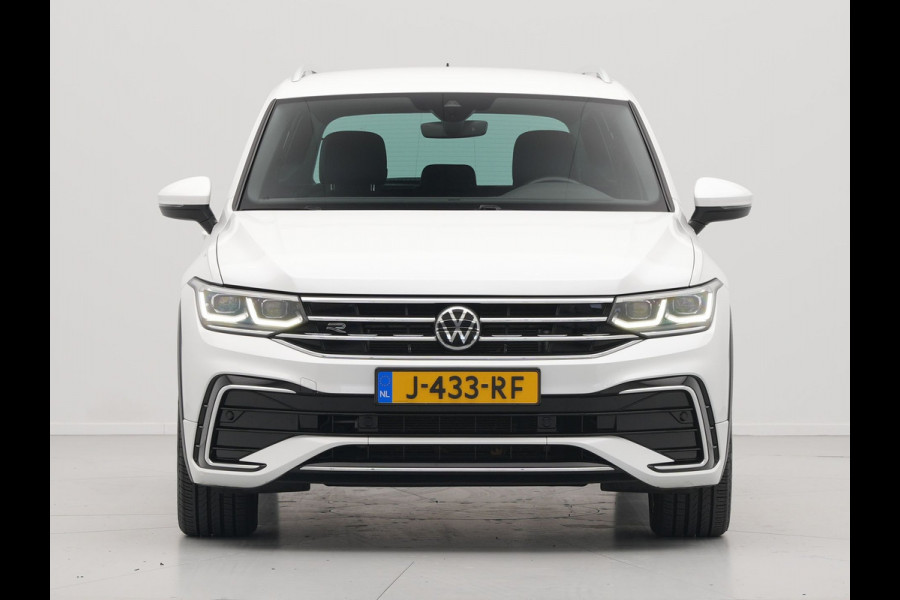 Volkswagen Tiguan 1.5 TSI 150pk DSG R-Line Business Trekhaak Navigatie Camera Pdc Acc Carplay 10