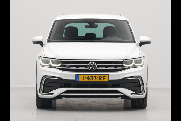 Volkswagen Tiguan 1.5 TSI 150pk DSG R-Line Business Trekhaak Navigatie Camera Pdc Acc Carplay 10