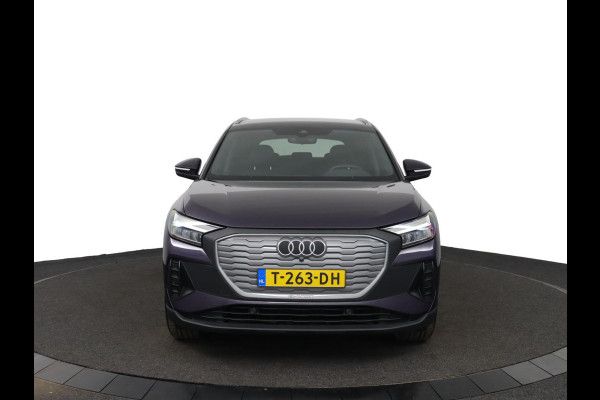 Audi Q4 e-tron 35 Edition|SOH 93%|Stoelverwarming|Apple Carplay/Android Auto|Nieuwstaat!