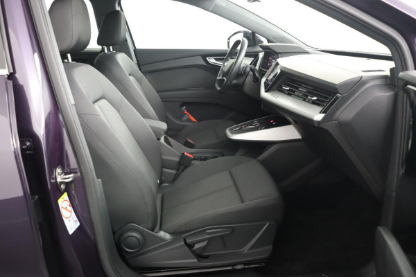 Audi Q4 e-tron 35 Edition|SOH 93%|Stoelverwarming|Apple Carplay/Android Auto|Nieuwstaat!