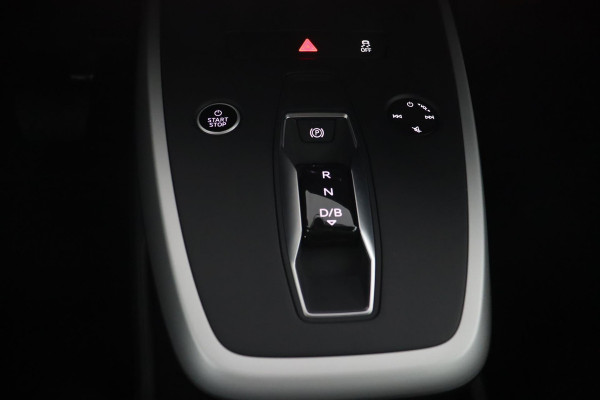 Audi Q4 e-tron 35 Edition|SOH 93%|Stoelverwarming|Apple Carplay/Android Auto|Nieuwstaat!