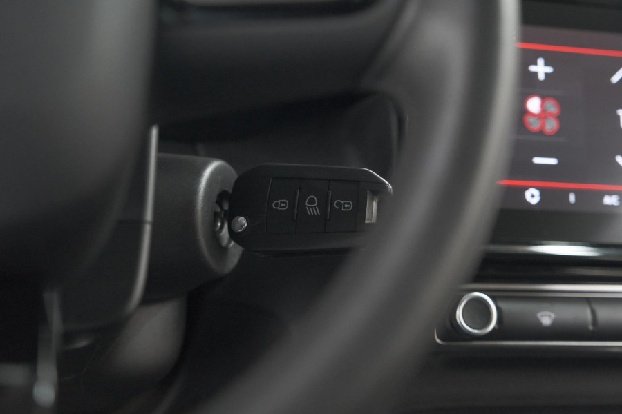 Citroën C3 Aircross PureTech 130 EAT6 Plus | Stoelverwarming | Apple Carplay | Parkeersensoren