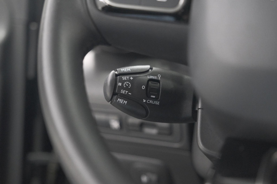 Citroën C3 Aircross PureTech 130 EAT6 Plus | Stoelverwarming | Apple Carplay | Parkeersensoren