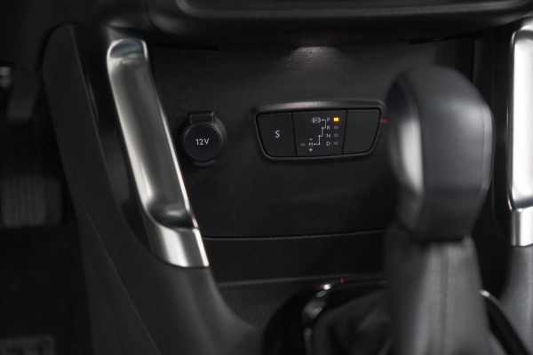 Citroën C3 Aircross PureTech 130 EAT6 Plus | Stoelverwarming | Apple Carplay | Parkeersensoren
