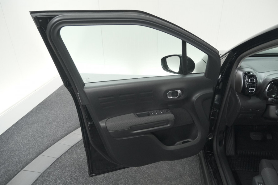 Citroën C3 Aircross PureTech 130 EAT6 Plus | Stoelverwarming | Apple Carplay | Parkeersensoren