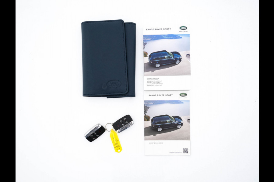 Land Rover Range Rover Sport 3.0 TDV6 HSE Dynamic Aut. *PANO | DIGI-COCKPIT | LUXURY-LEATHER | XENON | NAVI-FULLMAP | CAMERA | KEYLESS | AIR-SUSPENSION | ECC | PDC | HEATED-SPORTSEATS | AMBIENT-LIGHT | CARBON-INLAY | SHIFT-PADDLES | CRUISE |