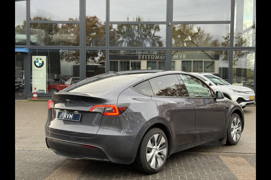Tesla Model Y RWD 58 kWh AFNEEMBARE TREKHAAK| STOEL/ STUURVERW| AUTOPILOT| RIJKLAARPRIJS INCL. TESLA GARANTIE t/m 03-2027/80.000km accu en aandrijflijn t/m 03-2031/160.000km