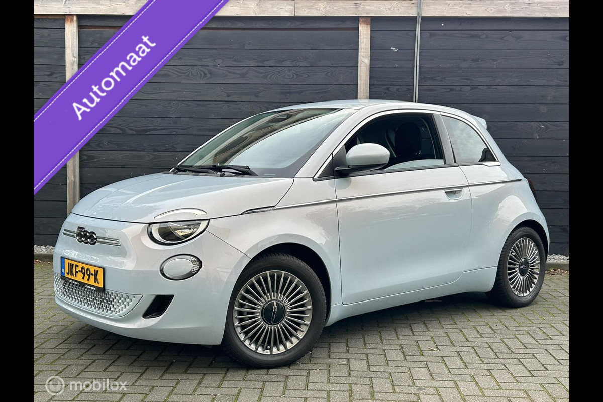 Fiat 500 Urban 42 kWh Clima / LM / Carplay / Parelmoer lak / 8.875 KM!!!